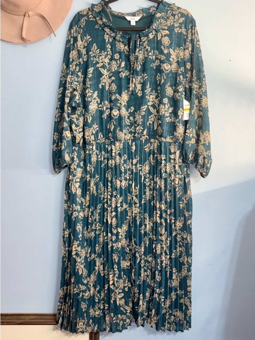 2X croft & barrow Emerald and Gold Floral Pleated Midi Dress